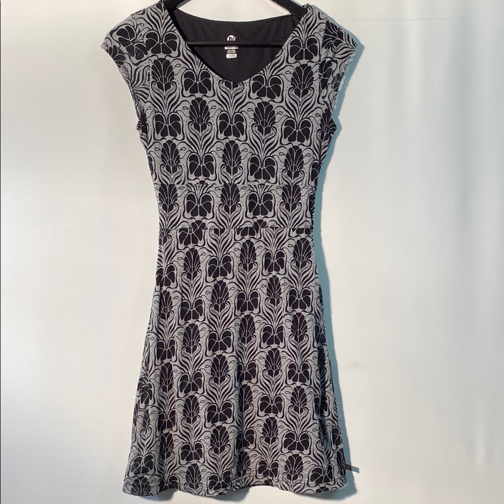 Merrell Silver Fit and Flare V-Neck Mini Dress (select wick)